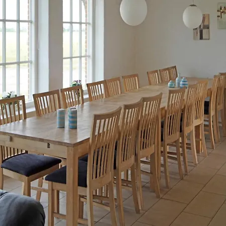 4 Star In Ulfborg