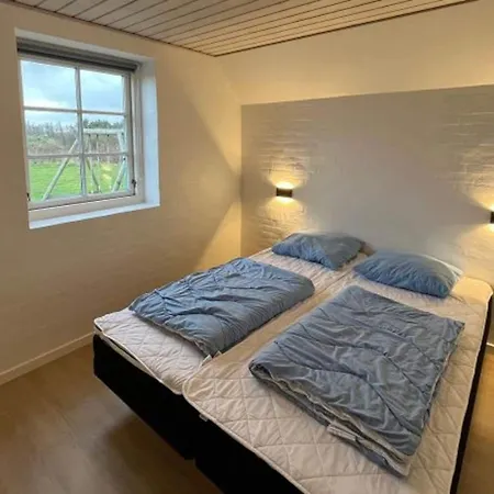 4 Star In Дом отдыха Ulfborg